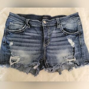 Daytrip virgo jean shorts size 31